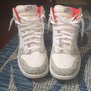 Women’s Nike dunk